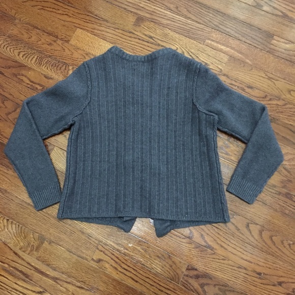 Tahari Gray Cardigan with Leather Snap Toggles - Picture 2 of 6